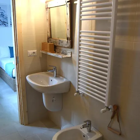 12 Passi Dal Mare 3* Bari